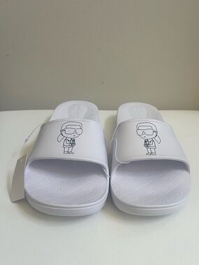 Karl Lagerfeld White Sandals Size 11